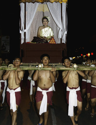Loi Krathong Parade Chiang Mai 2008 005 | @photo_journ's newsblog by John Le Fevre