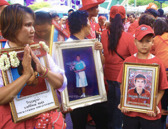 Red Shirt Ratchaprasong memorial 2011 02 | @photo_journ's newsblog by John Le Fevre