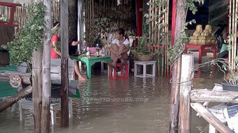 Wet season strain shows it’s time to move Bangkok, but money talks louder (video)