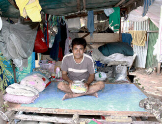 Pattaya slums with mercy040 | @photo_journ's newsblog by John Le Fevre