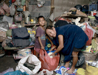 Pattaya slums with mercy044 | @photo_journ's newsblog by John Le Fevre