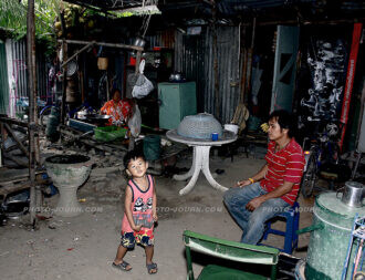 Pattaya slums with mercy046 | @photo_journ's newsblog by John Le Fevre