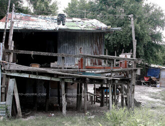 Pattaya slums with mercy058 | @photo_journ's newsblog by John Le Fevre